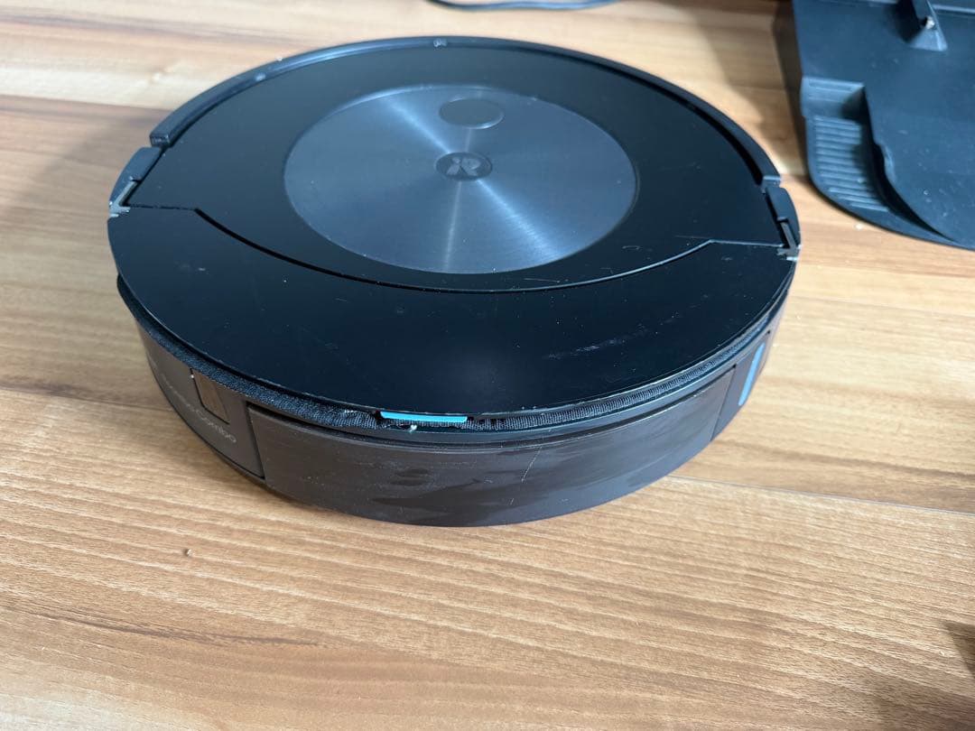 iRobot Roomba Combo j7+ 拭き掃除・自動ゴミ収集