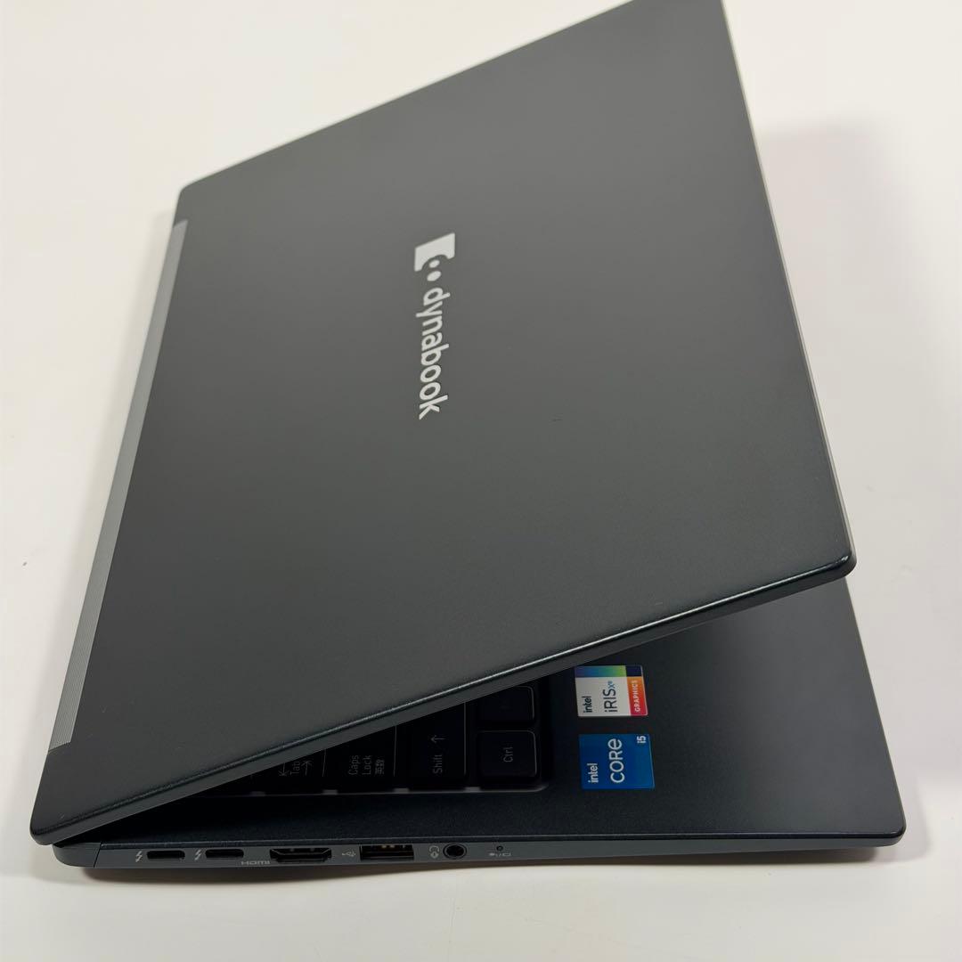 17.G83/KW i5第12世代 16G SSD512G Office2024