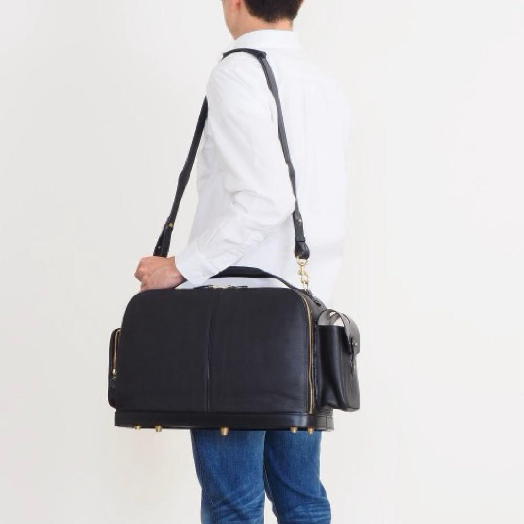 ブラックレザービジネスバッグ　鞄　いたがき