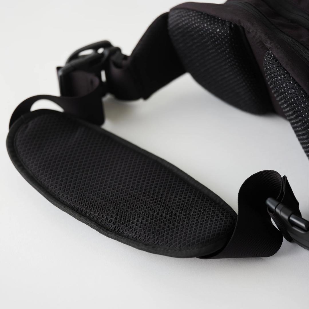 【Hugoo】 ヒップシート（ブラック）