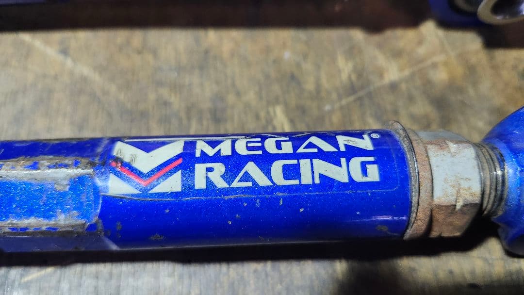 値下中！　Megan Racing サスペンションロッド　トーコントロールアーム