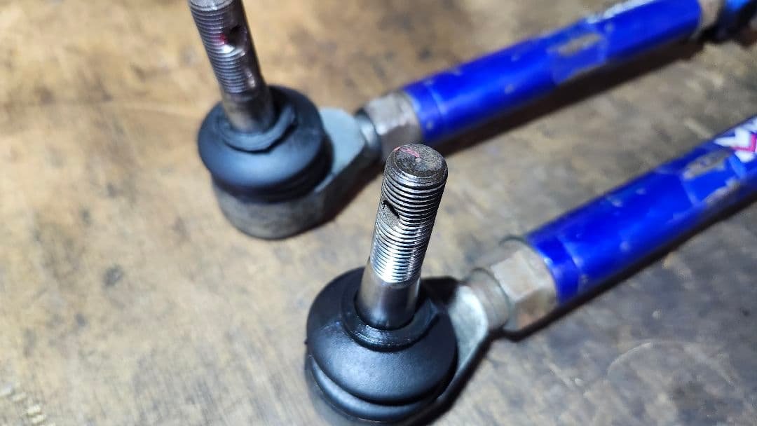 値下中！　Megan Racing サスペンションロッド　トーコントロールアーム