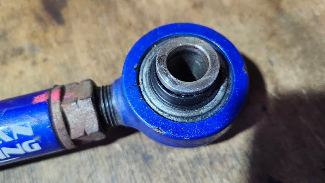 値下中！　Megan Racing サスペンションロッド　トーコントロールアーム