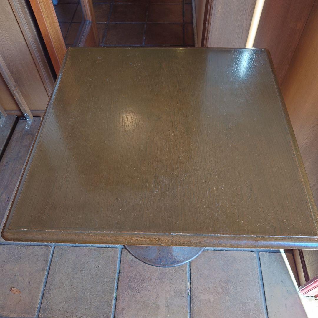 ダックス　木製ブラウンダイニングチェア　椅子2脚　テーブル