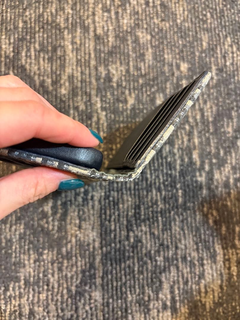 【DIOR】iPhone16ケース、手帳型、ディオール