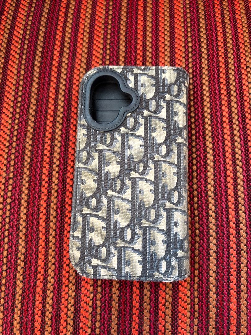 【DIOR】iPhone16ケース、手帳型、ディオール