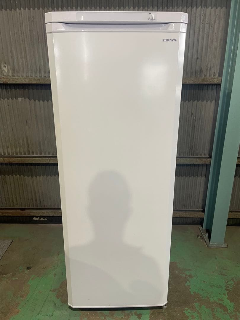 2023年製 アイリスオーヤマ 冷凍庫 ストッカー IUSD-18A-W