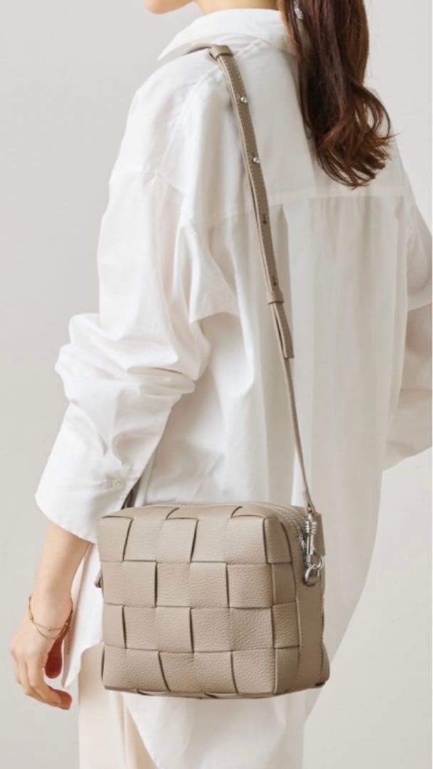 イアクッチ　ベルタ S CERVO 美品