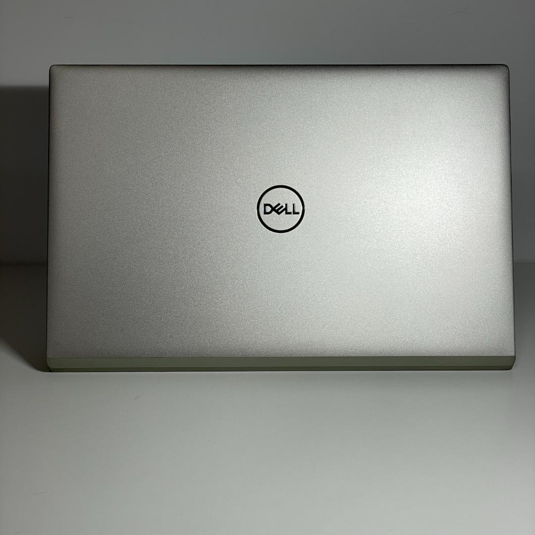 第11世代i5 DELL Vostro ノートPC win11 薄型軽量 SSD