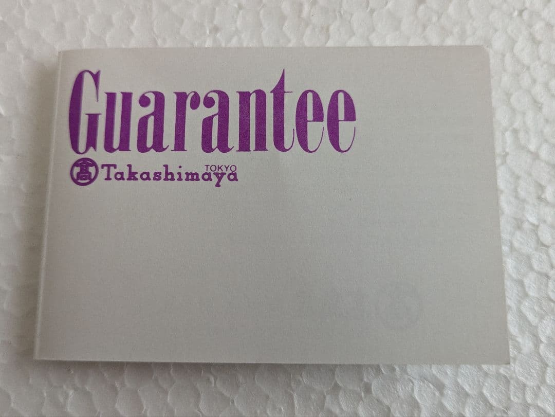 高島屋 ホワイトゴールドブローチ 流線型 デザイン