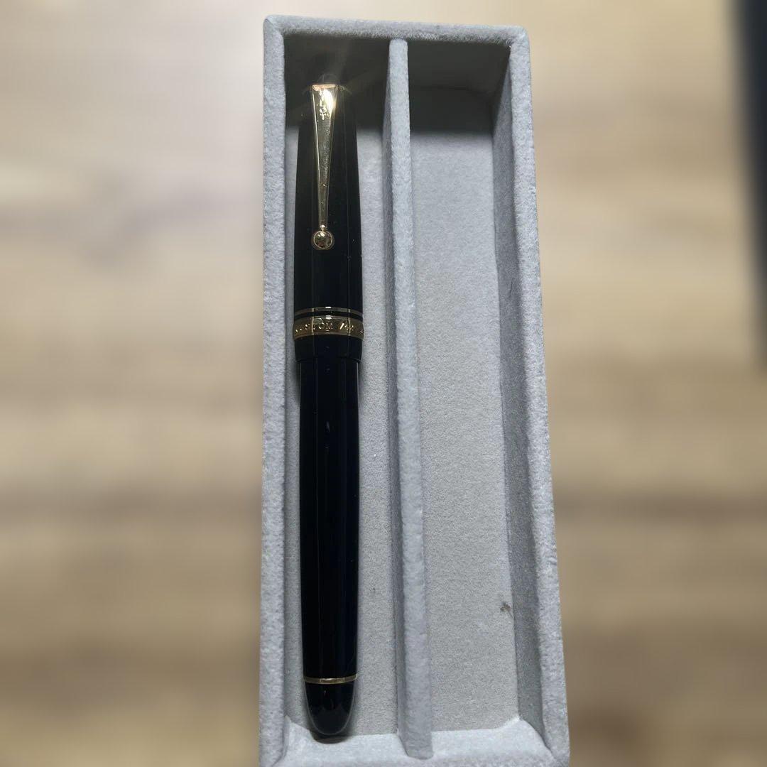 カスタム742 FA（フォルカン）　パイロット万年筆