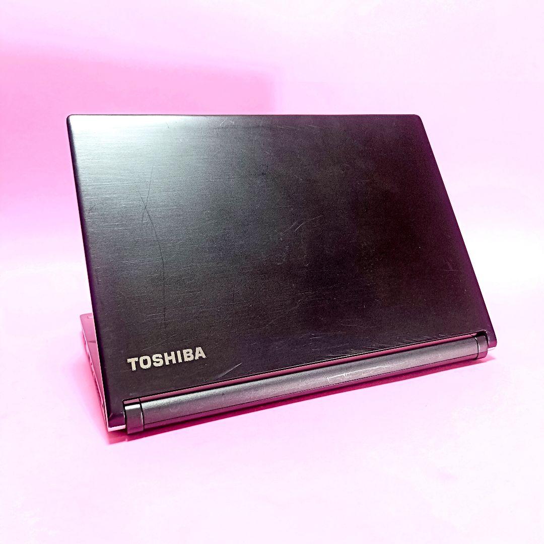 2019年製‼️7世代✨i5✨8GB✨SSD512✨軽量カメラ付きノートパソコン