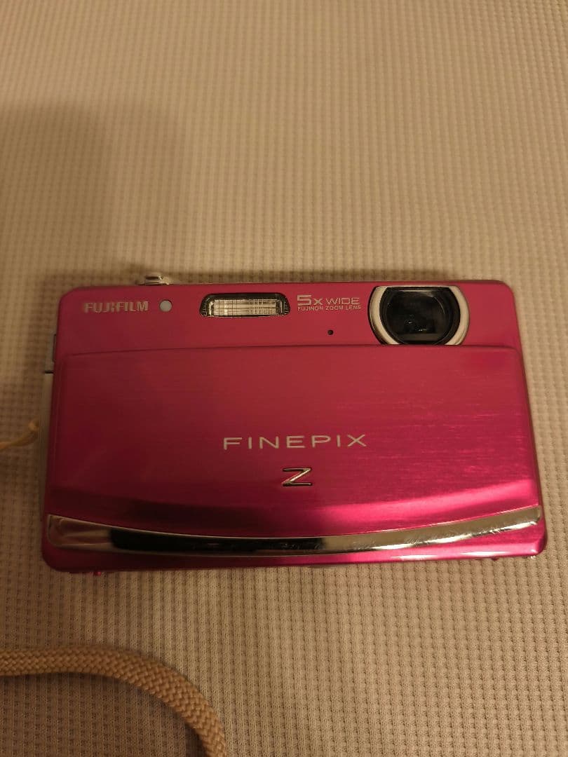 富士フィルム　FINEPIX Z90