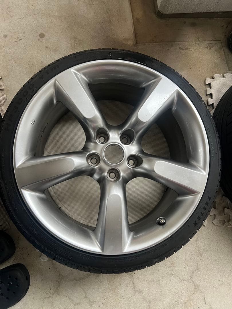 z33 純正ホイール