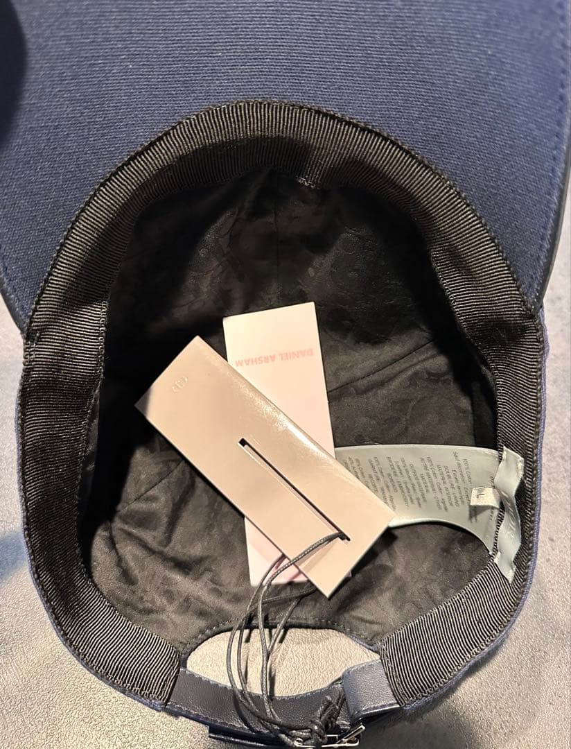 【未使用/値札有】ChristianDiorクリスチャンディオール　キャップ帽子