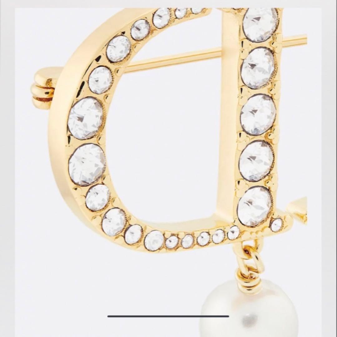 dior パールブローチ