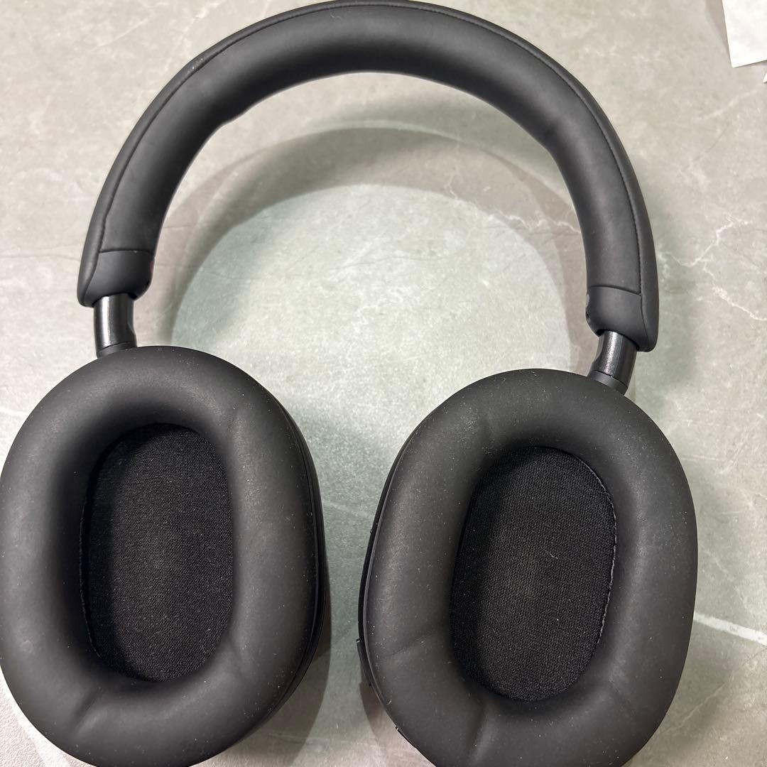 SONY WH-1000XM5 ブラック　ヘッドホン