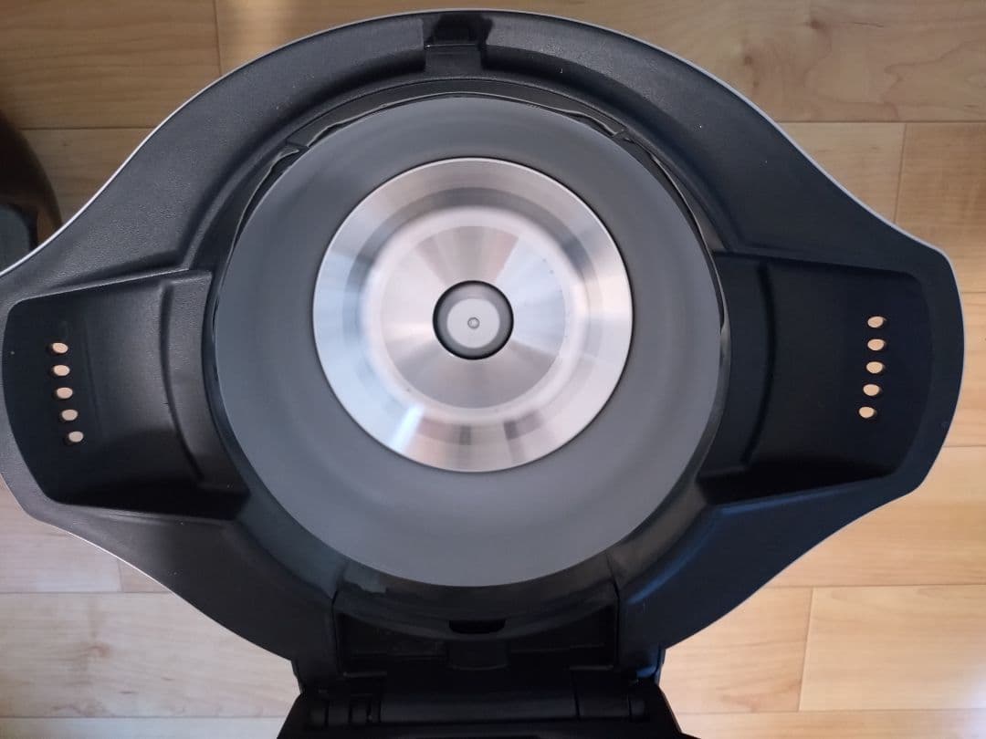 ヘルシオホットクック　KN-HW24E-W