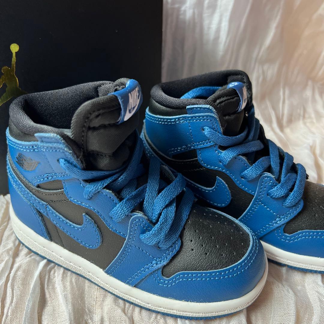 NIKE(ナイキ) ジョーダン 1 レトロ ハイ OG キッズ スニーカー