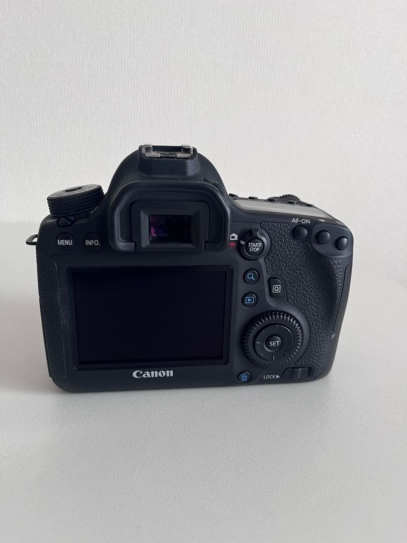 売り切り！美品⭐︎Canon EOS 6D デジタル一眼レフカメラ　レンズ付き