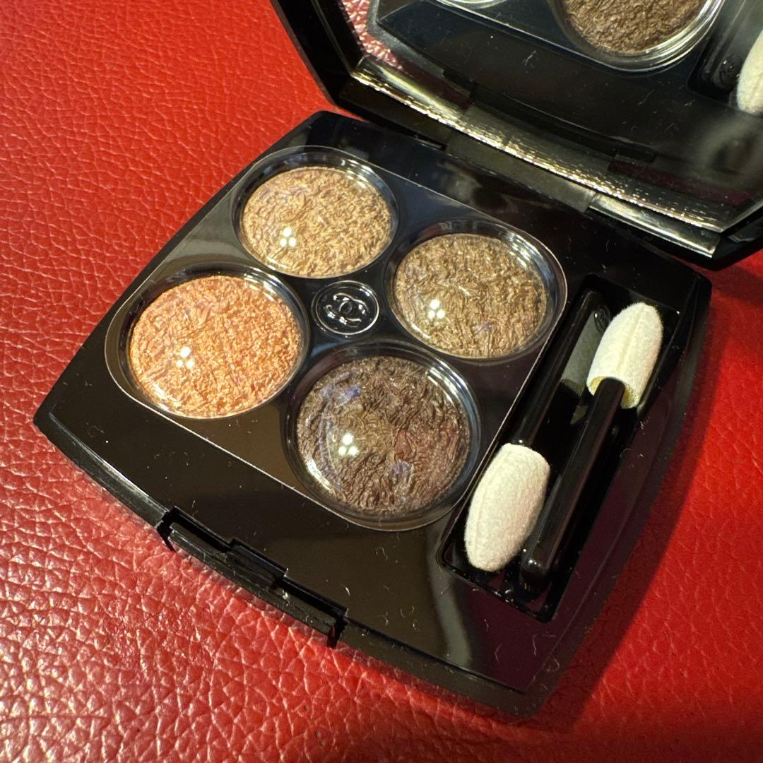 ★シャネル【新品未使用】アイシャドウ レ キャトル ツィード 04