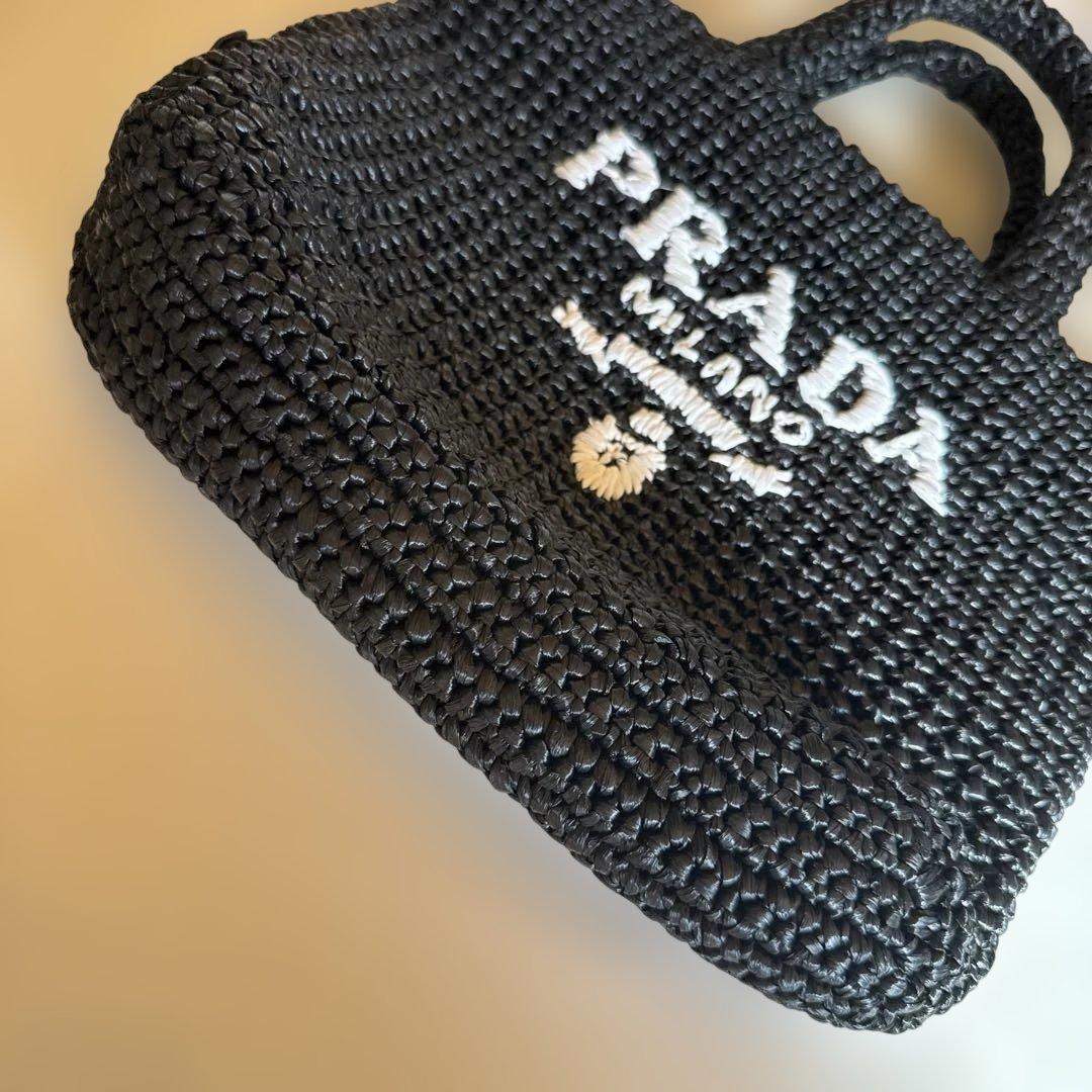 PRADA ブラック 編み込みトートバッグ スモール クロシェ トートバッグ
