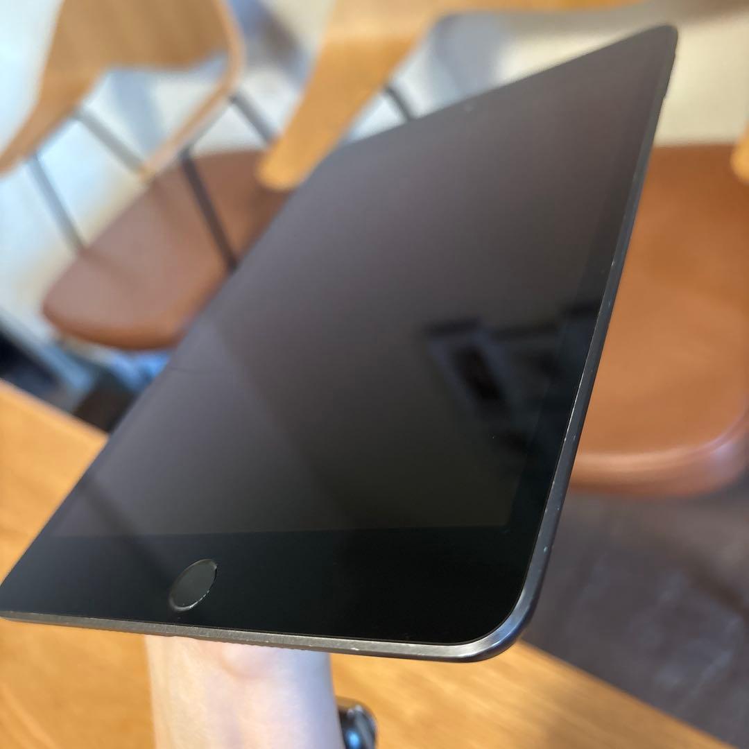iPad mini 5 256GB wifiモデル