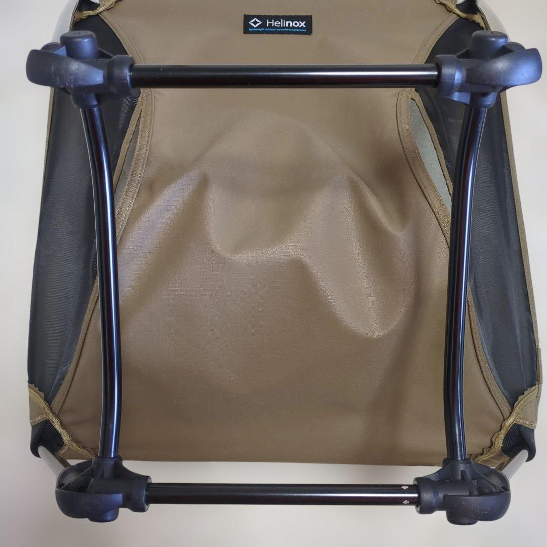 Helinox グランドチェア コヨーテタン【3022Ａ】美品 収納袋付き