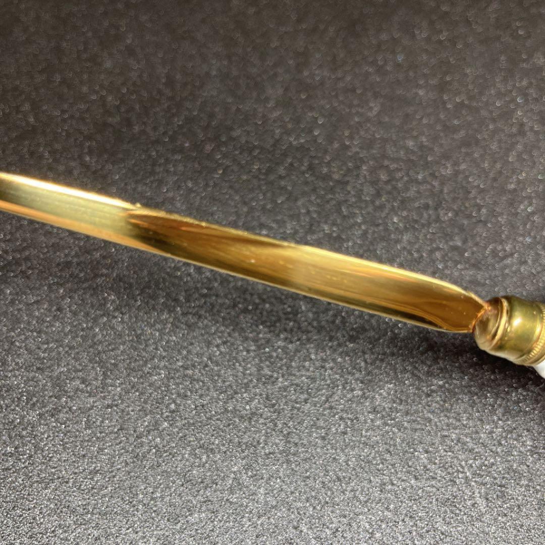 【未使用品】リモージュ 金彩装飾ピンクローズ ペントレイ&ペーパーナイフ 2点