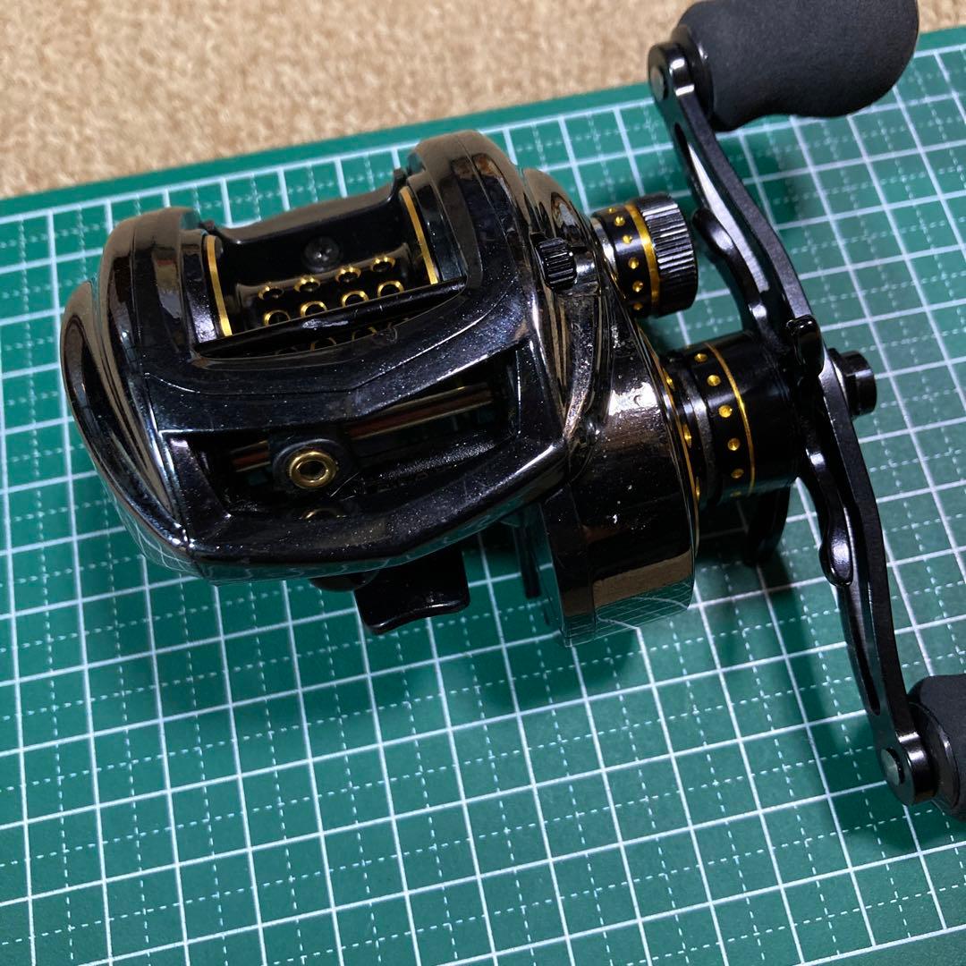 アブガルシア　レボブラック9 左