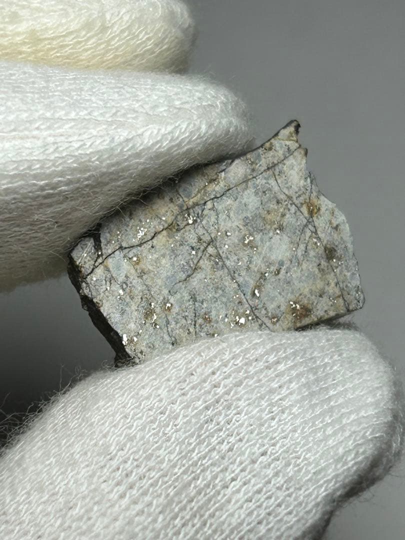 石質　隕石　チェリャビンスク　スライス　2.33g　コンドライト　証明書付き