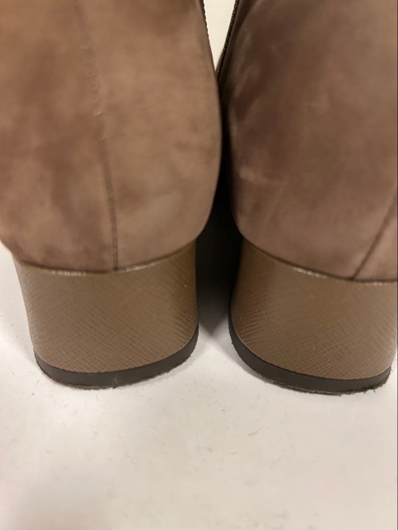 HIMIKO サイドVカットショートブーツ　641412