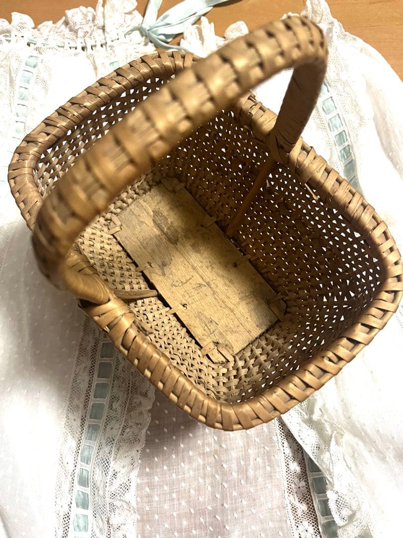 小さめ　アンティーク　フランス　ローズ　パニエ バスケット