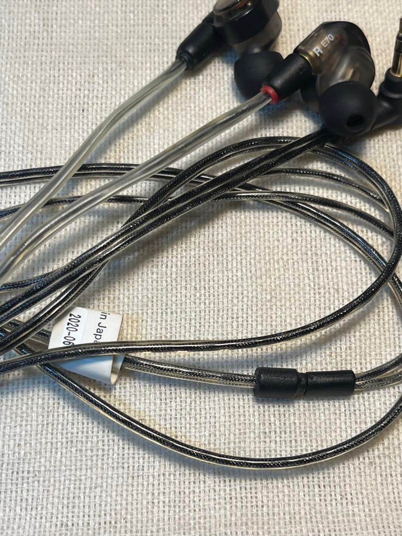 audio-technica ATH-E70 イヤホン