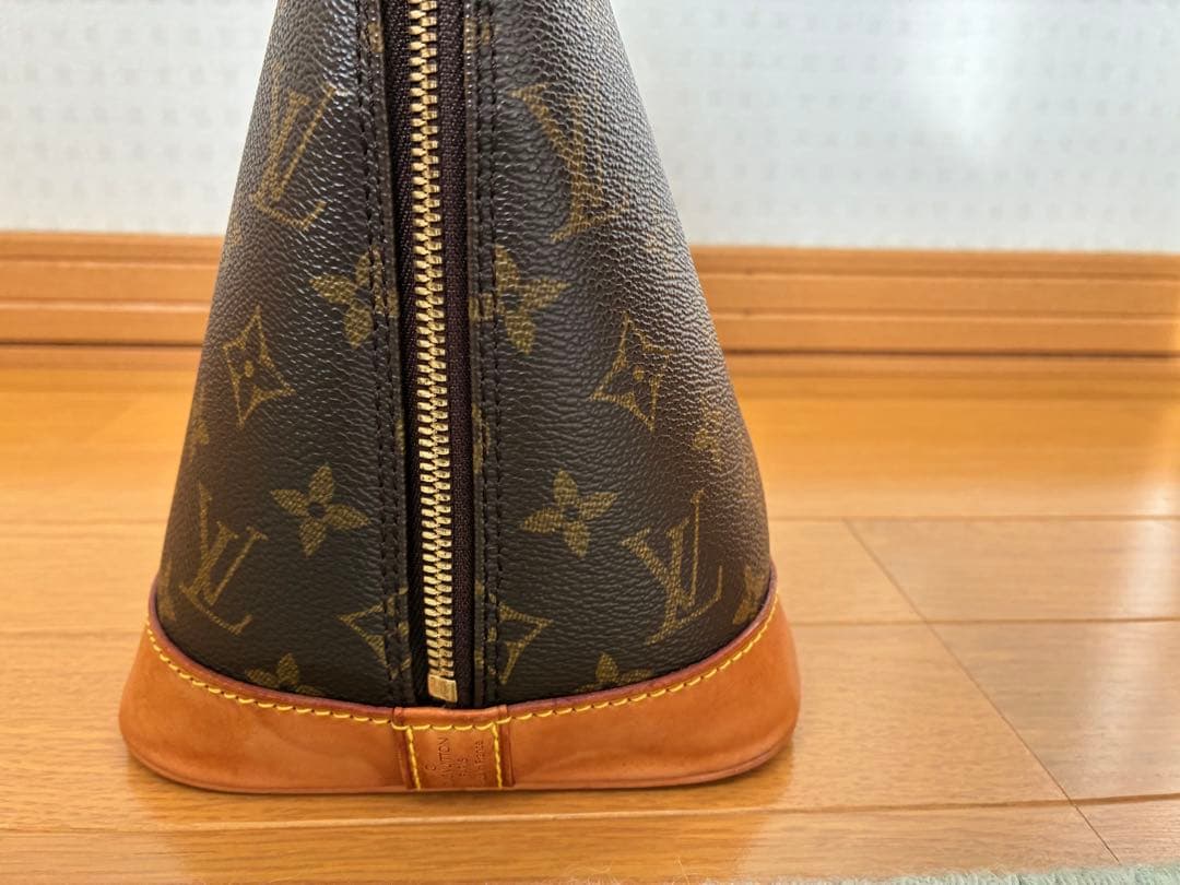 ルイ・ヴィトン　アルマ　モノグラム　ハンドバッグ