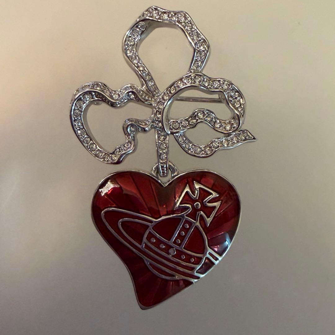 保証書付 Vivienne Westwood ブローチ ハートオーブ 未使用
