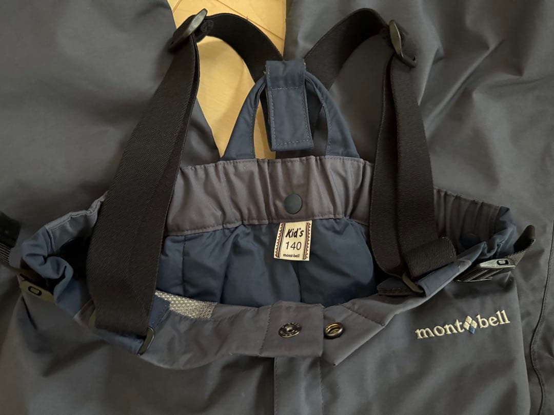 montbell 子ども用スキーウェア レッド