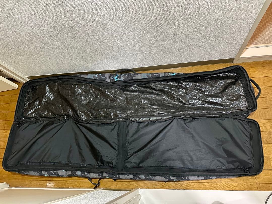 BURTON バートン ホイールロッカー ウィーリーギグ ウィーリーロッカー