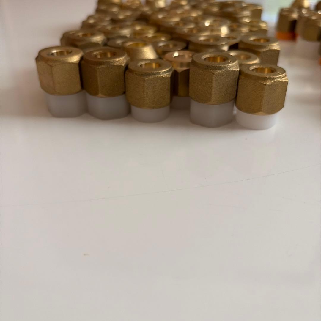 フレアナット　2分3分　2分61個　3分71個