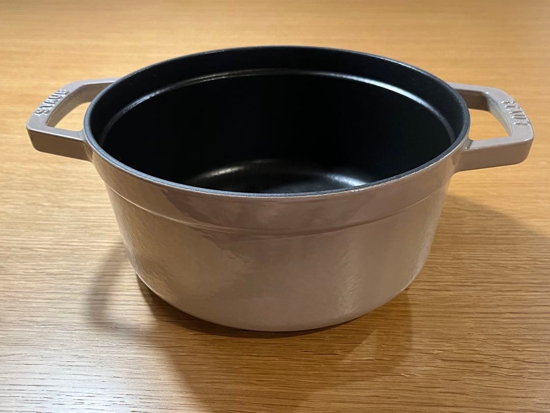STAUB ピコ ココット ラウンド リネン 22cm