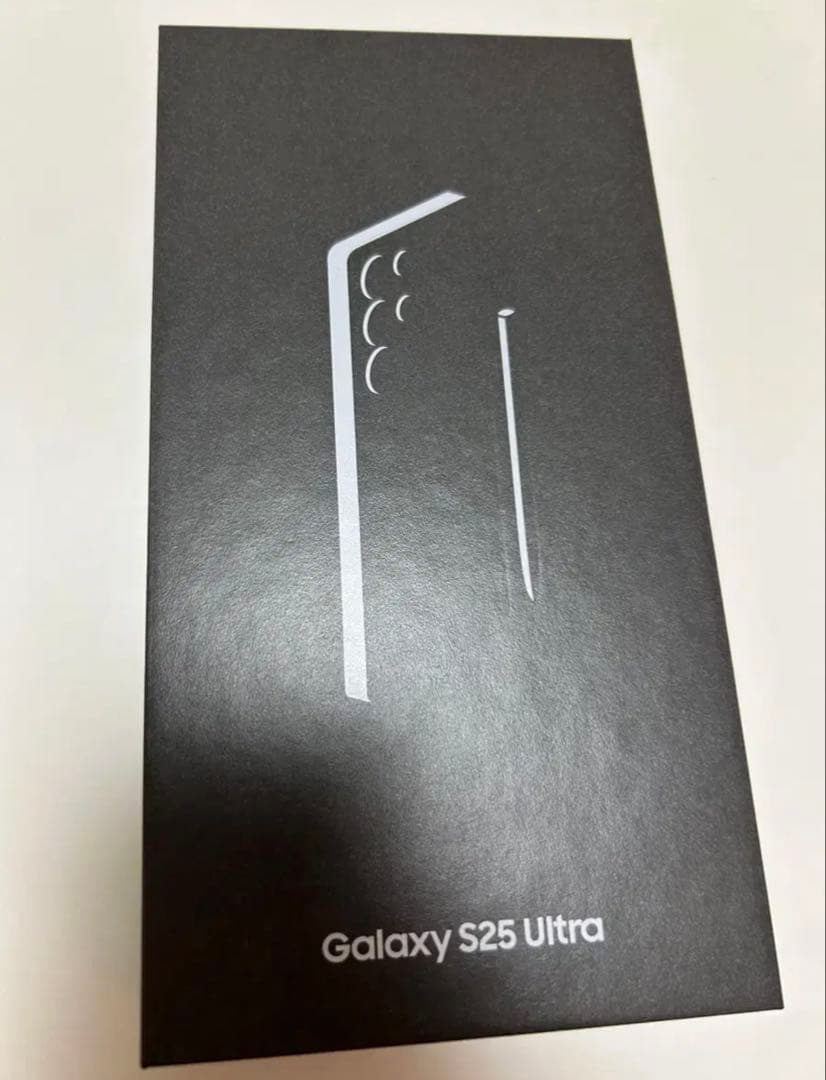 【超美品】Galaxy S25 Ultra 512GB チタニウム シルバー