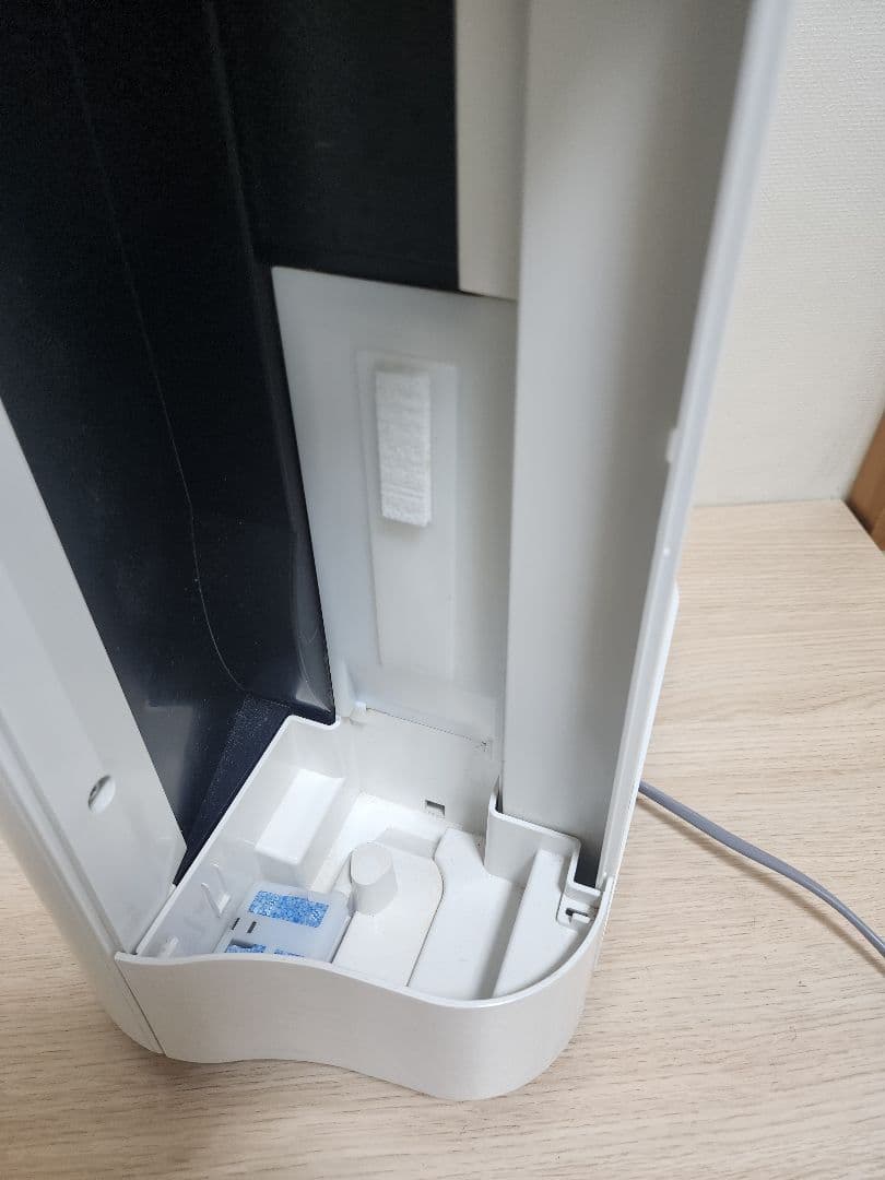 シャープ 加湿空気清浄機 KC-L50-W 2020年式