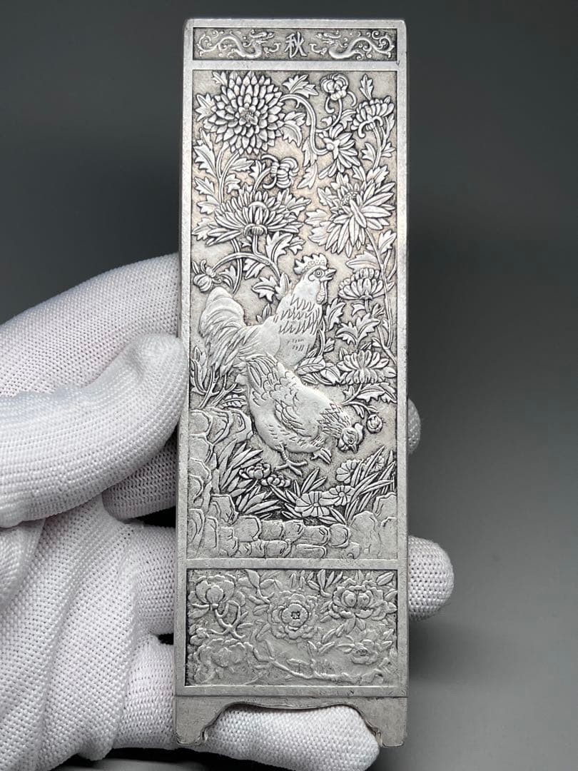 中国美術　春夏秋冬4枚セット　文鎮　金属工芸　浮彫　刻印あり　厚重　コレクション