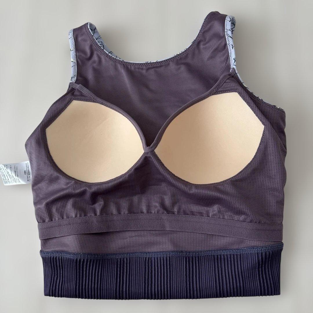 【新品】花柄タンクトップ スポーツウェア　Mサイズ