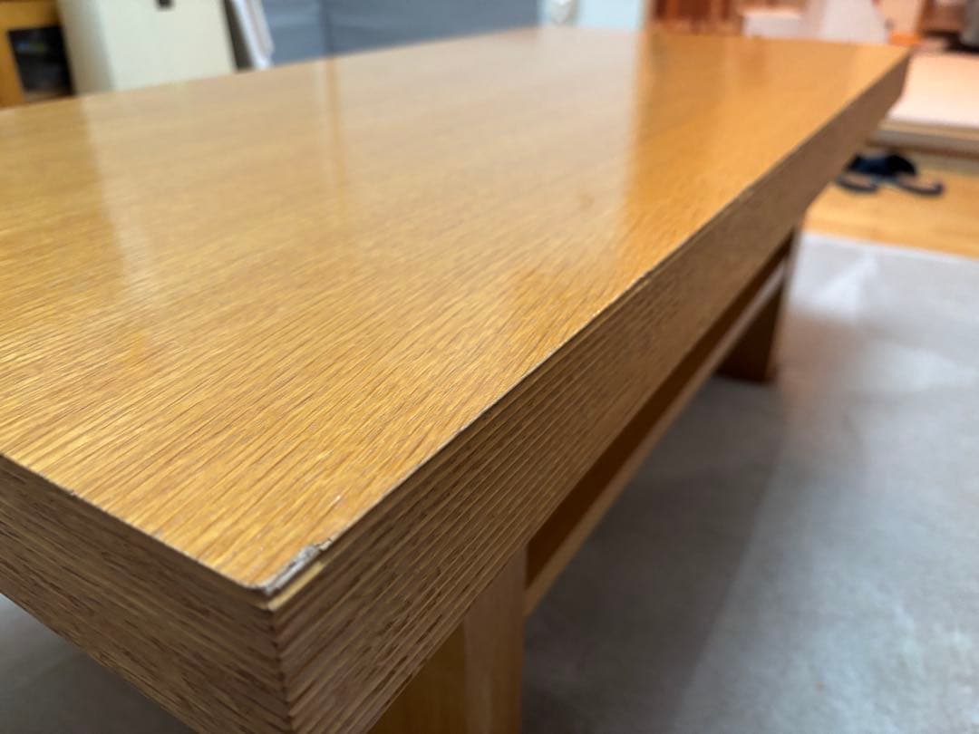 木製センターテーブル シンプルデザイン