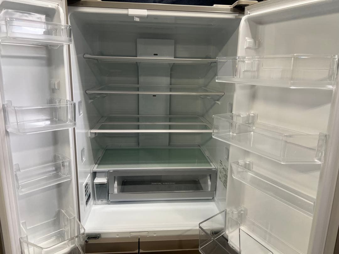 Panasonic 大容量冷蔵庫 525L 2023年 NR-F539HPX-N