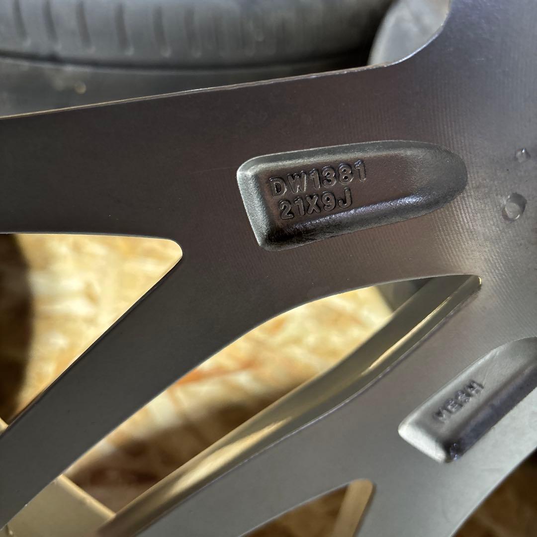 ロクサーニ　マルチフォルケッタ　２１インチ 9J +38 4本セット