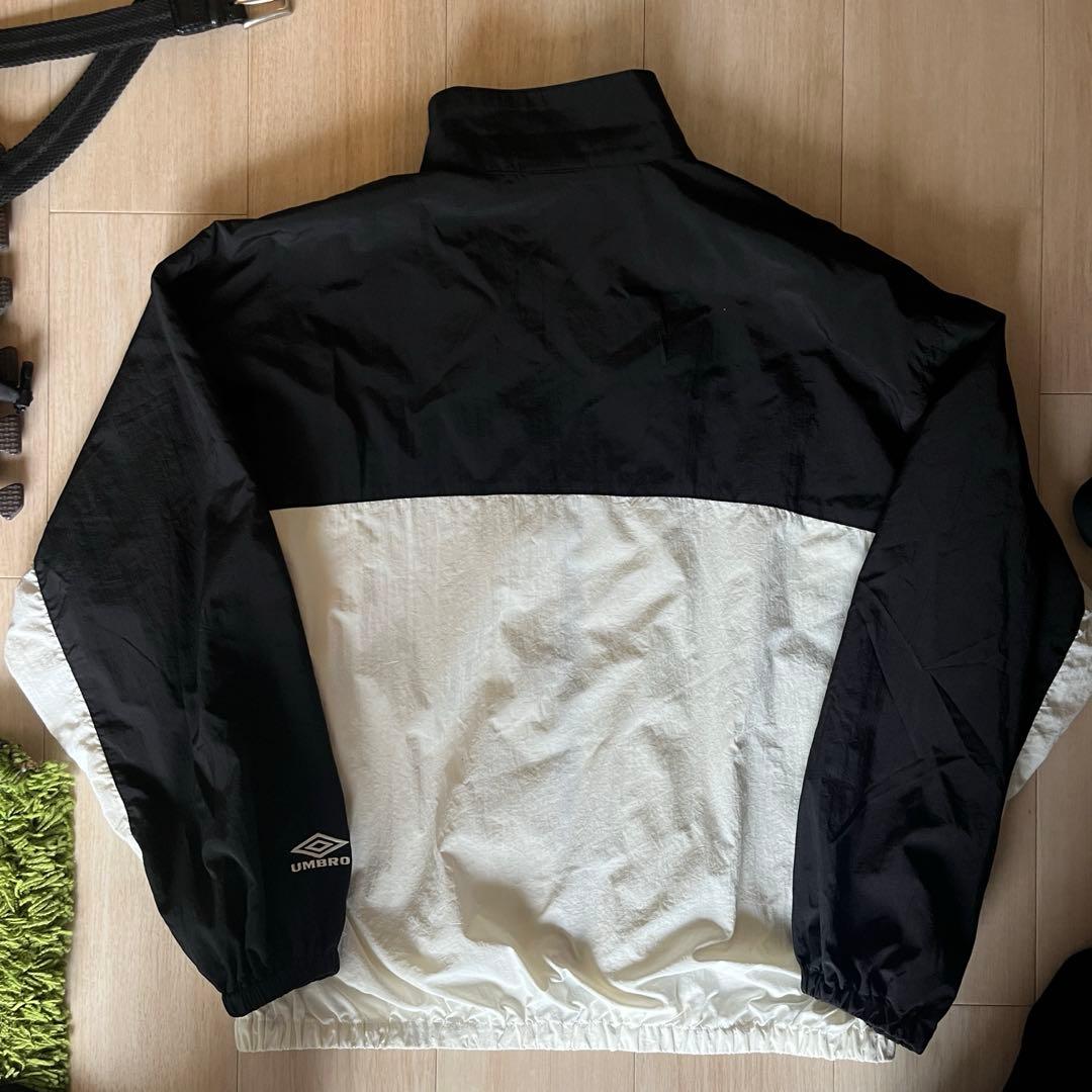 ケ*ラ様 UMBRO HUF コラボ　ナイロンジャケット　 M ブラック/ホワイ