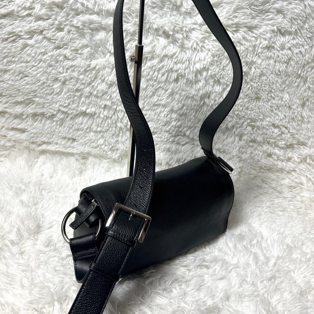 【極美品・未使用級】BEARDSLEY 2way レザーボディバッグ ブラック