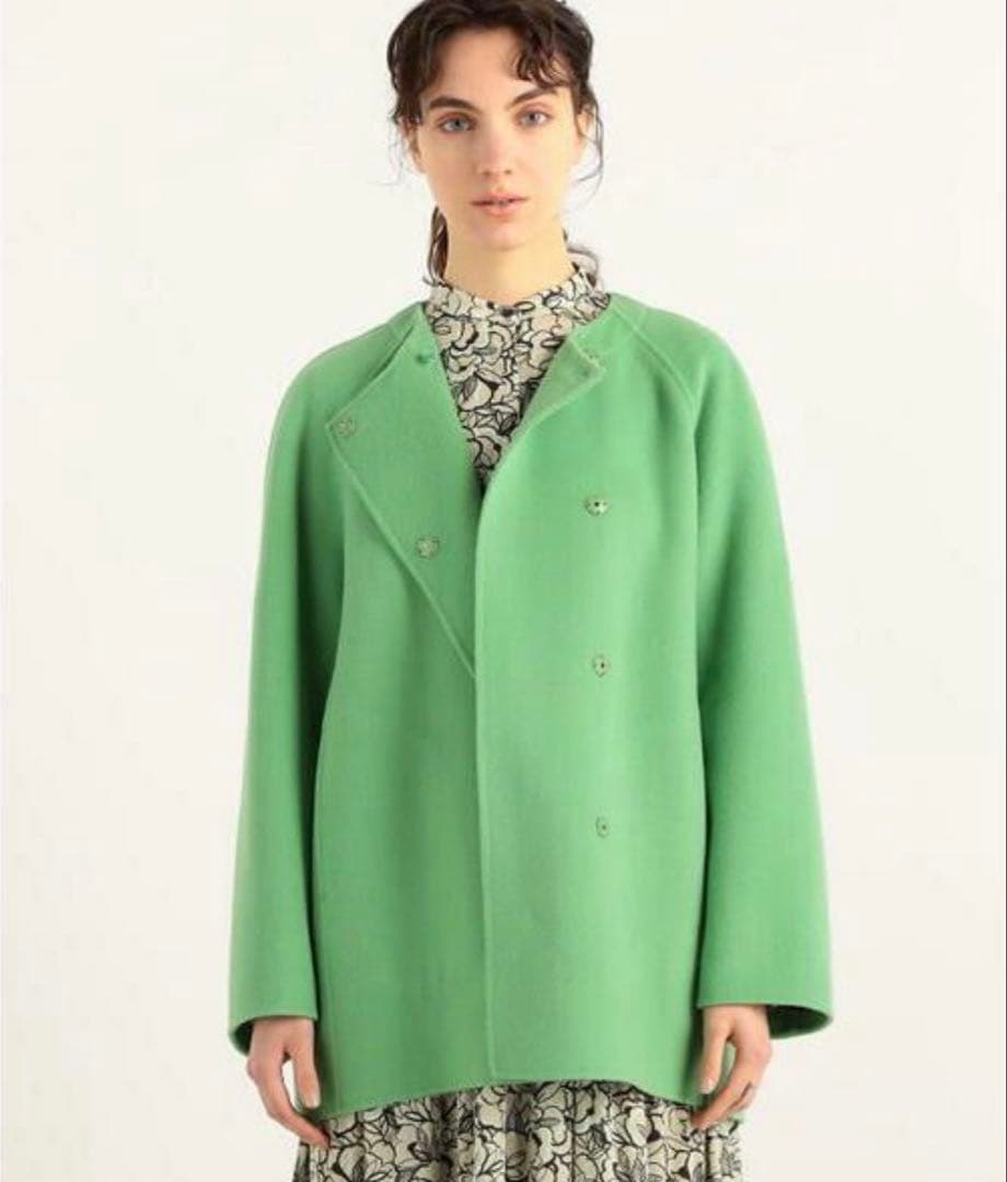 TOMORROWLANDトゥモローランドウールビーバーメルトンビッグカラーコート